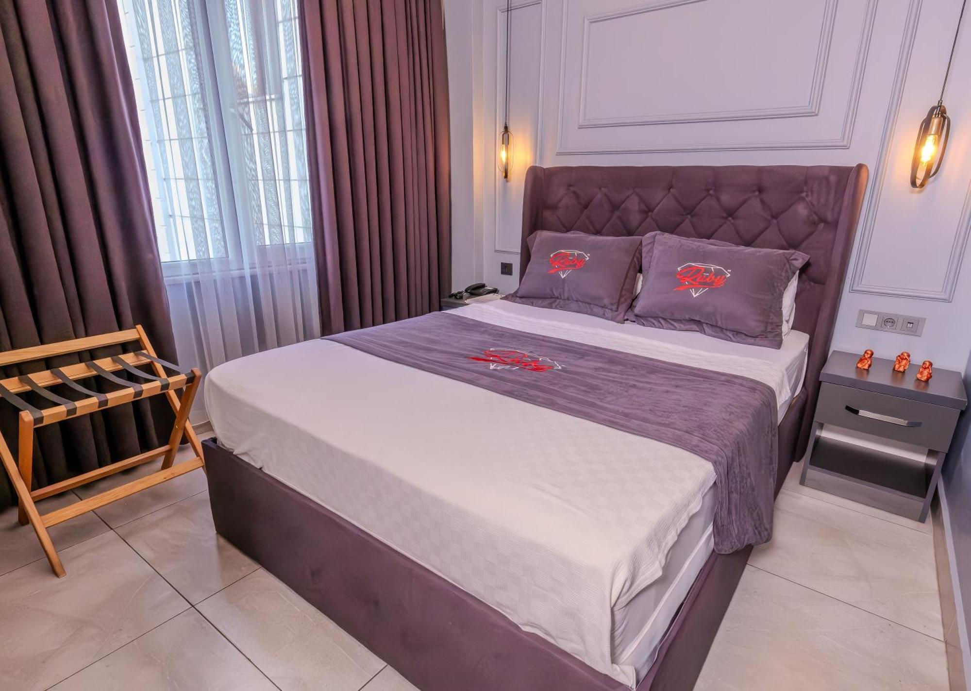 Ruby Hotel Istambul Exterior foto